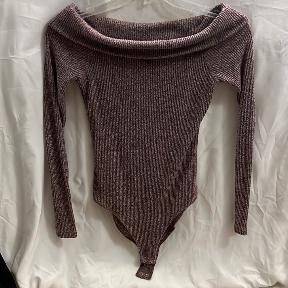 FOREVER 21 Maroon knit sweater